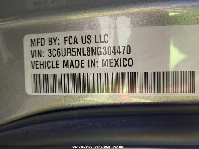 3C6UR5NL8NG304470 RAM 2500 Laramie Mega Cab 4x4 6'4 Box