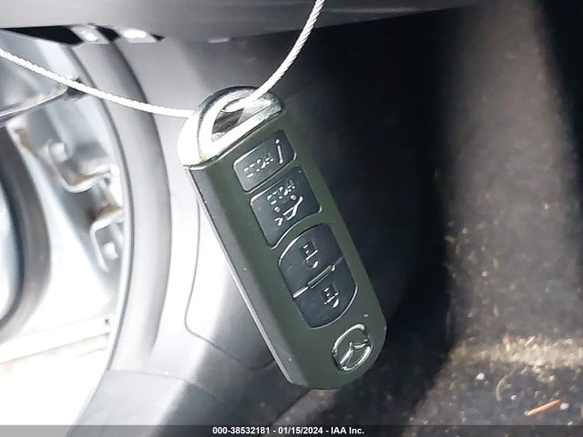 3MZBN1U7XHM155202 Mazda Mazda3 Sport
