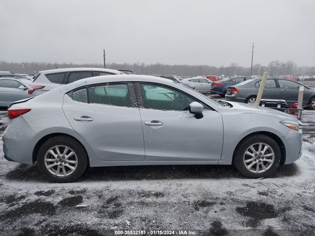 3MZBN1U7XHM155202 Mazda Mazda3 Sport