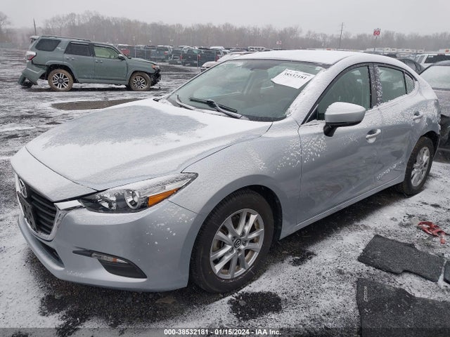 3MZBN1U7XHM155202 Mazda Mazda3 Sport