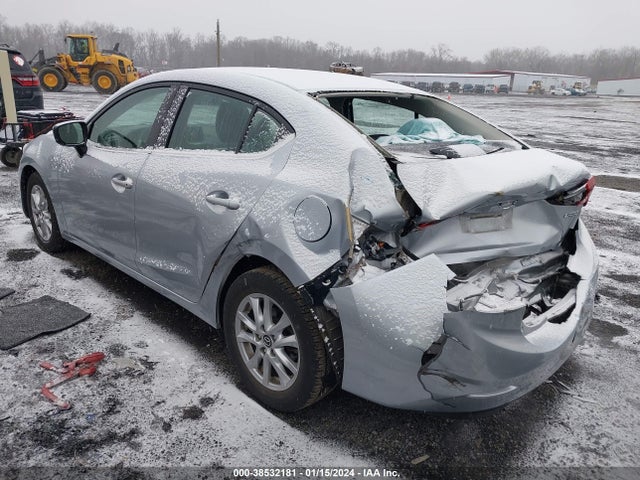 3MZBN1U7XHM155202 Mazda Mazda3 Sport