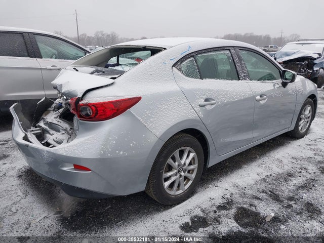 3MZBN1U7XHM155202 Mazda Mazda3 Sport