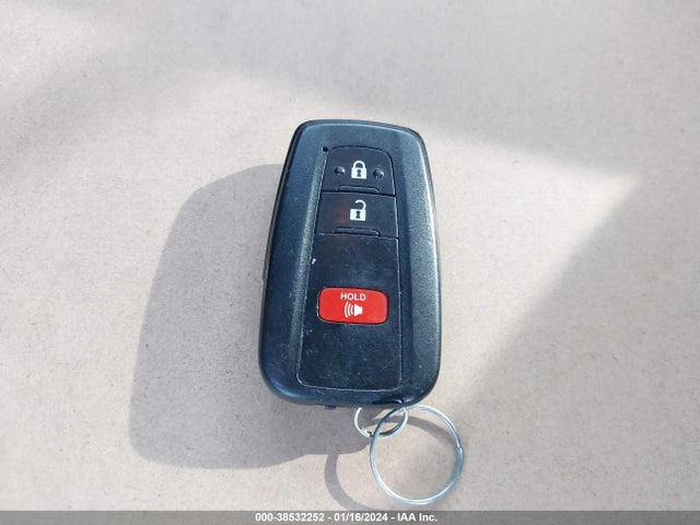 Toyota PRIUS XLE 2019 JTDKARFU2K3075952 Image 11