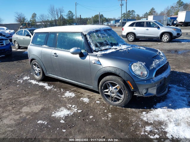 2009 MINI COOPER S CLUBMAN WMWMM335X9TP93072 Photo 0
