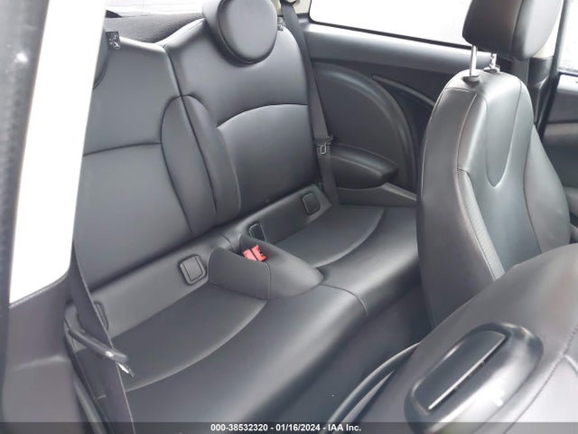 2012 MINI COOPER WMWSU3C52CT257862 Photo 7