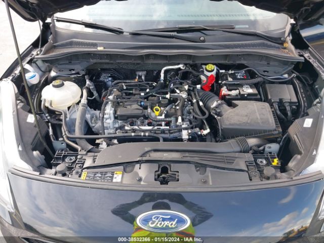 1FMCU0G60NUA46466 Ford ESCAPE SE