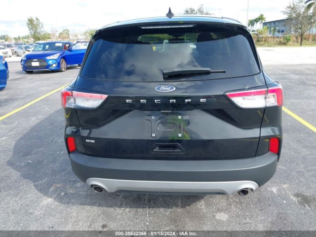 1FMCU0G60NUA46466 Ford ESCAPE SE