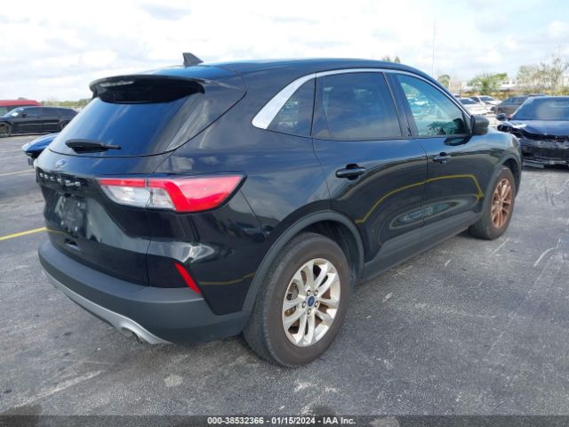 1FMCU0G60NUA46466 Ford ESCAPE SE