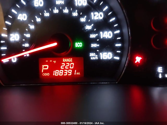 KIA SORENTO LX 2014 5XYKT4A69EG460138 Image 16