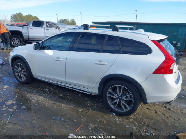 YV440MWK7H1036949 Volvo V60 Cross Country T5