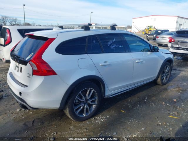 YV440MWK7H1036949 Volvo V60 Cross Country T5