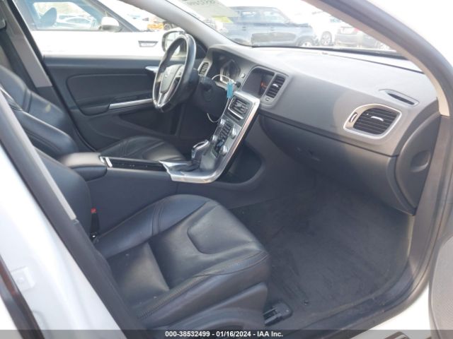 YV440MWK7H1036949 Volvo V60 Cross Country T5