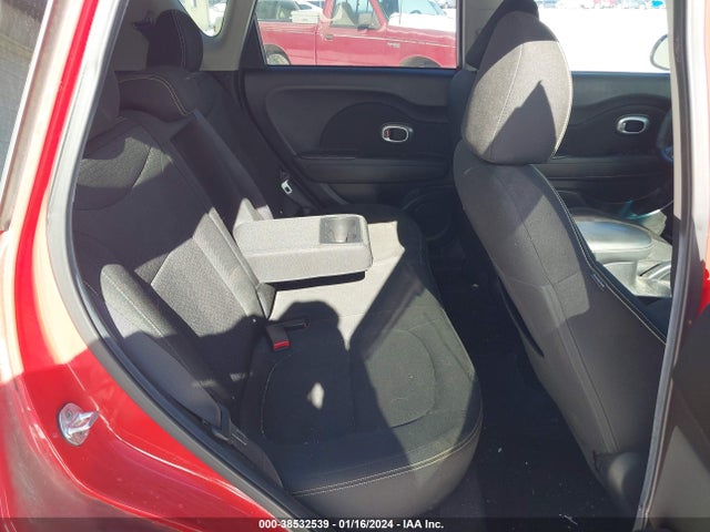2015 KIA SOUL VIN: KNDJP3A52F7811973