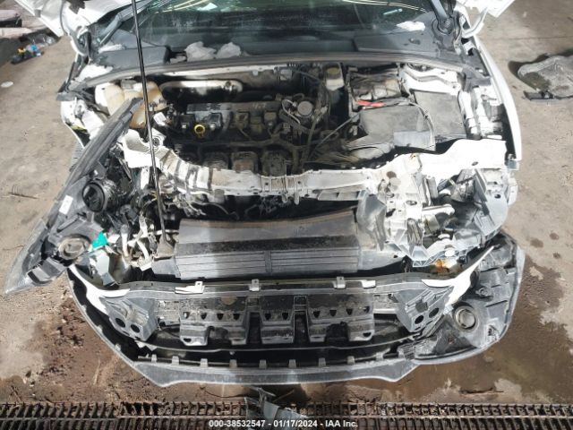 1FADP3H29JL316796 Ford FOCUS SEL