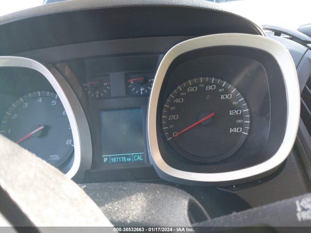 Chevrolet EQUINOX LS 2017 2GNALBEKXH1518030 Image 16
