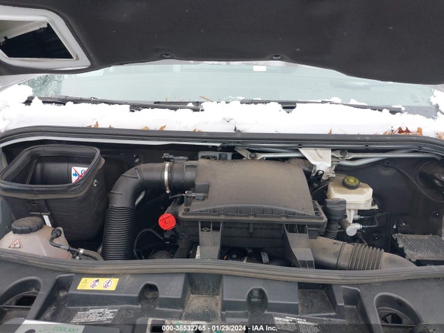 W1Y4DCHYXMT068677 Mercedes-Benz Sprinter 2500 High Roof I4 Diesel