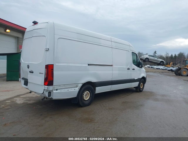 W1Y4DCHYXMT068677 Mercedes-Benz Sprinter 2500 High Roof I4 Diesel