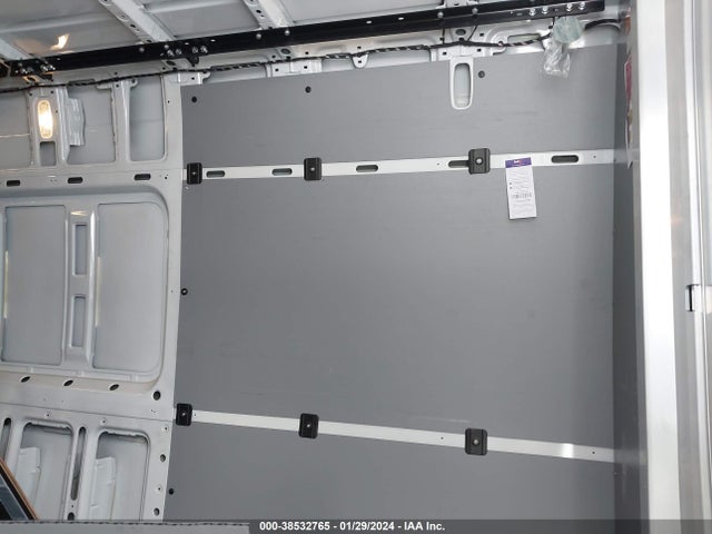 W1Y4DCHYXMT068677 Mercedes-Benz Sprinter 2500 High Roof I4 Diesel