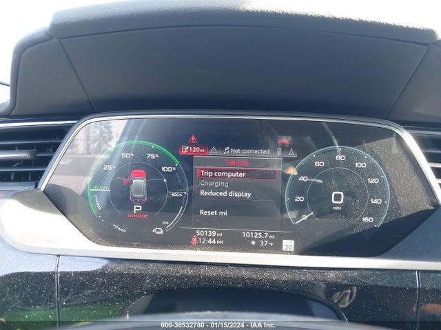 WA1VABGE4KB020849 Audi E-tron Premium Plus