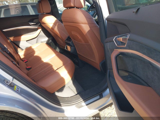 WA1VABGE4KB020849 Audi E-tron Premium Plus