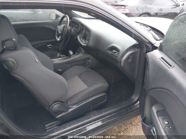 2019 DODGE CHALLENGER 2C3CDZBTXKH556879 Photo 4