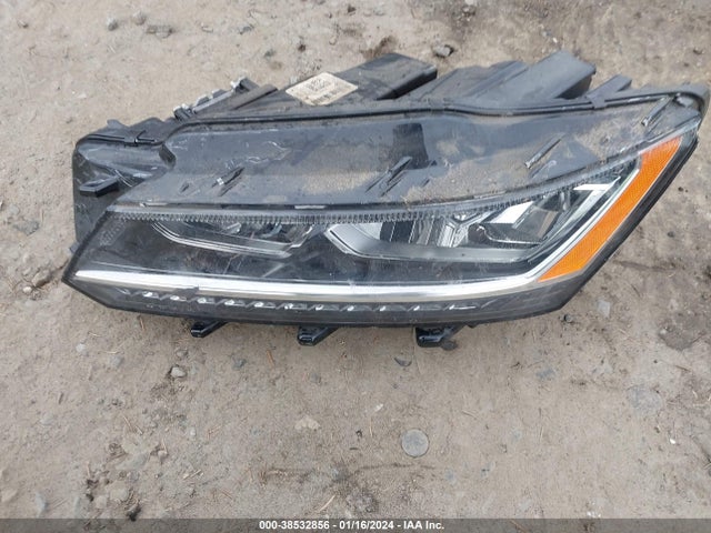 1VWJM7A35JC035558 Volkswagen Passat 3.6l V6 Gt