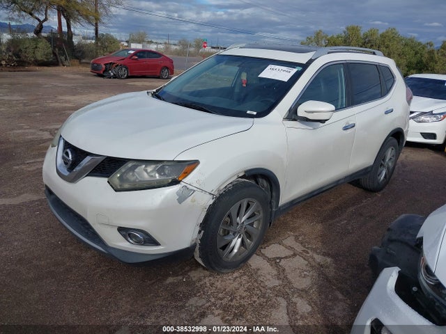 2015 NISSAN ROGUE SL VIN: 5N1AT2MT3FC770613