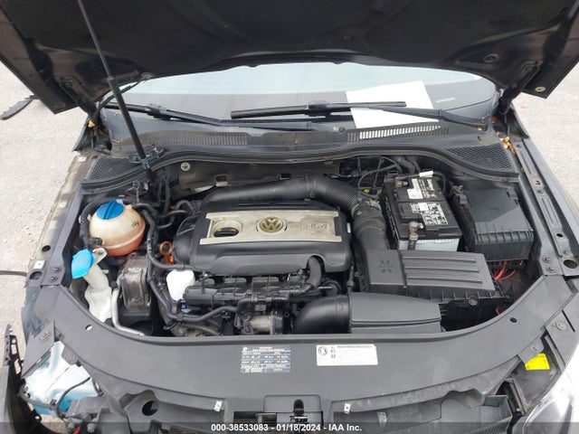 2011 VOLKSWAGEN CC SPORT VIN: WVWMN7AN1BE701996