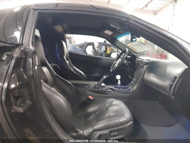 2005 CHEVROLET CORVETTE 1G1YY24UX55110786 Photo 4
