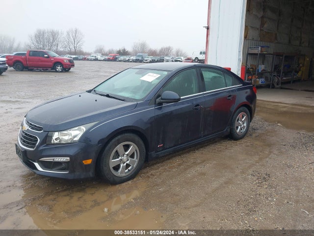 Chevrolet Cruze 1lt Auto 2015 1G1PC5SB1F7187971 Image 2