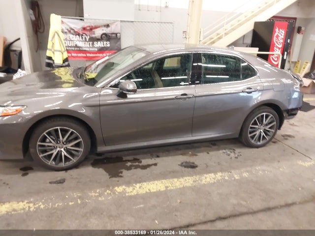 4T1F11BK4PU078792 Toyota Camry Xle Awd