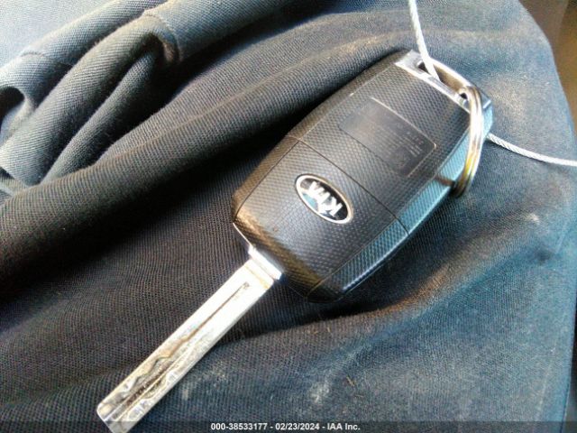 KNDJN2A29K7699446 KIA Soul !