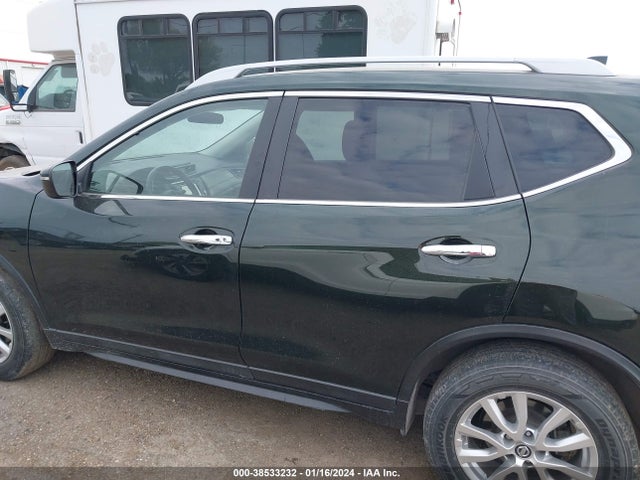 Nissan ROGUE SV 2018 5N1AT2MT8JC824027 Image 14