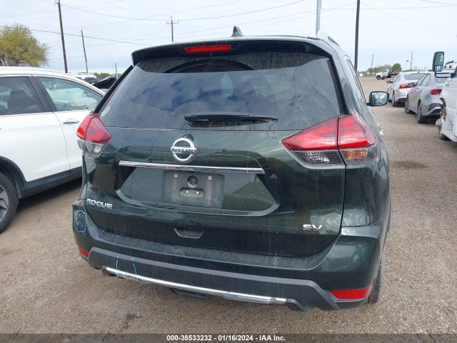 Nissan ROGUE SV 2018 5N1AT2MT8JC824027 Image 16
