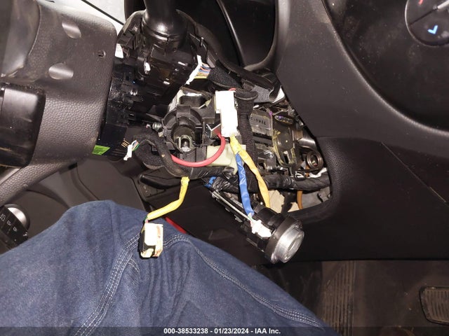 KIA SOUL + 2017 KNDJP3A57H7411992 Image 6