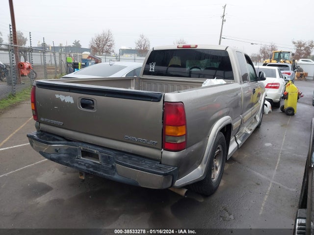 2002 CHEVROLET SILVERADO 1500 LS VIN: 2GCEC19V721184636