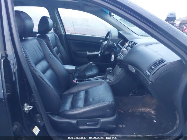 2007 HONDA ACCORD 3.0 EX VIN: 1HGCM66517A038740