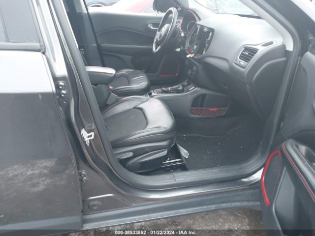 3C4NJDDB2JT413046 Jeep Compass Trailhawk 4x4