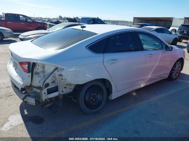 3FA6P0H90FR129086 Ford FUSION SE