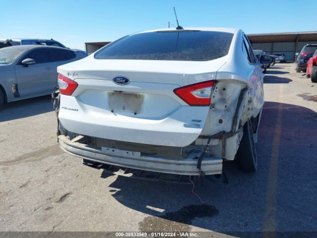 3FA6P0H90FR129086 Ford FUSION SE
