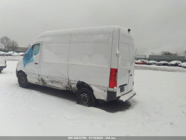 2022 MERCEDES-BENZ SPRINTER 2500 W1Y40BHY0NT093949 Photo 2