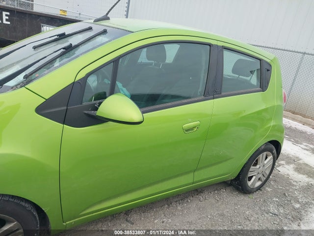 Chevrolet Spark 1lt Auto 2014 KL8CD6S95EC479112 Image 14