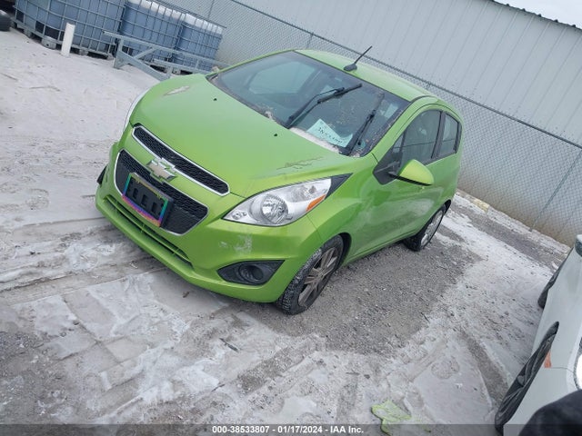 Chevrolet Spark 1lt Auto 2014 KL8CD6S95EC479112 Image 2