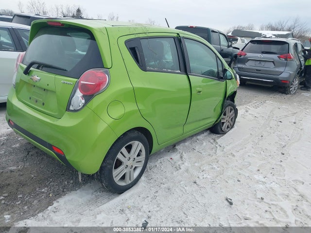 Chevrolet Spark 1lt Auto 2014 KL8CD6S95EC479112 Image 4