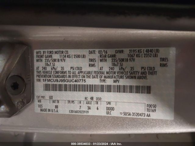 1FMCU9J95GUC40775 Ford Escape Titanium