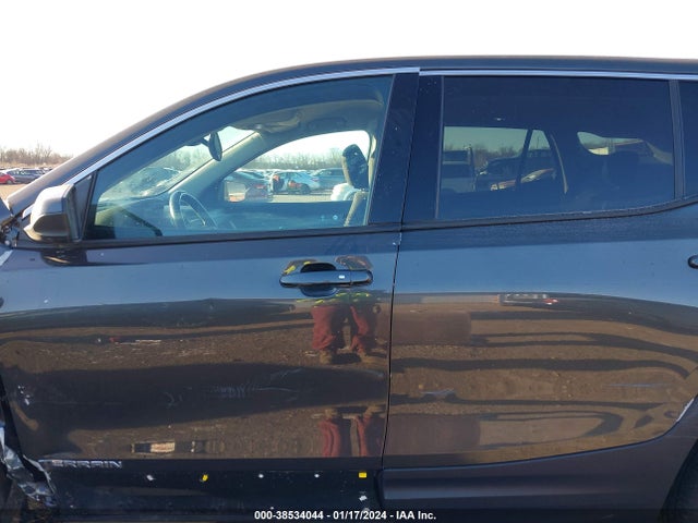 3GKALMEV0LL162858 GMC Terrain Fwd Sle
