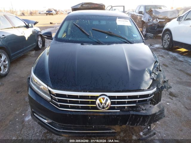 1VWBT7A33GC048972 Volkswagen Passat 1.8t Se