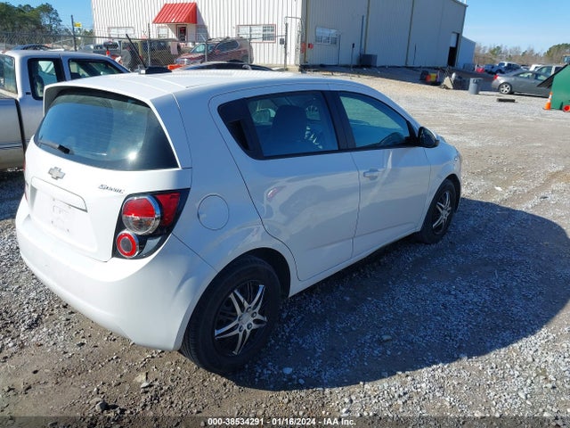 Chevrolet Sonic Ls Auto 2016 1G1JA6SH7G4157141 Image 4
