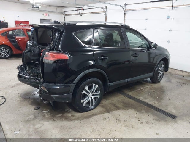 Toyota RAV4 LE 2017 2T3ZFREV8HW332743 Image 4