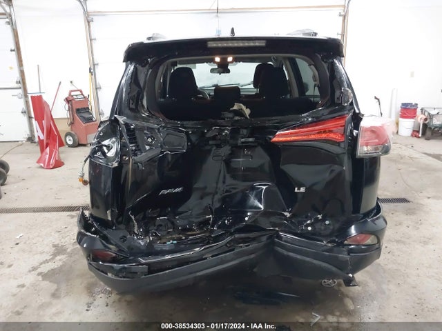 Toyota RAV4 LE 2017 2T3ZFREV8HW332743 Image 6